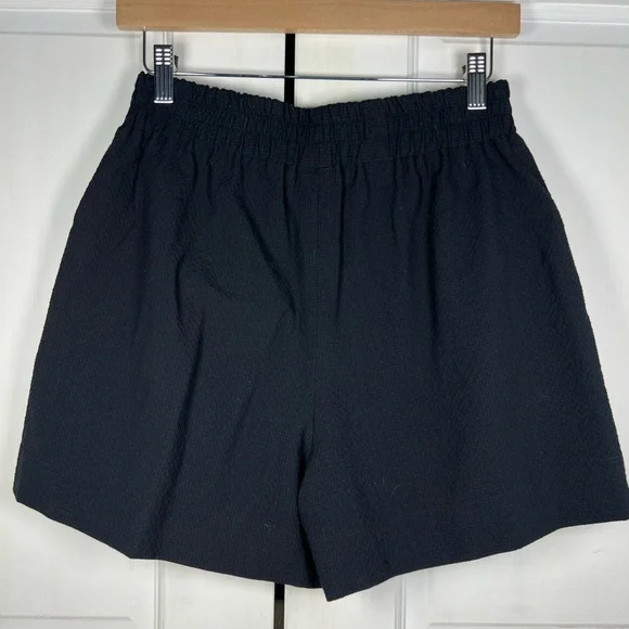 Smythe Boxer Short Black Textured Fabric Side Pockets Side Slits Size Small - Picture 4 of 8